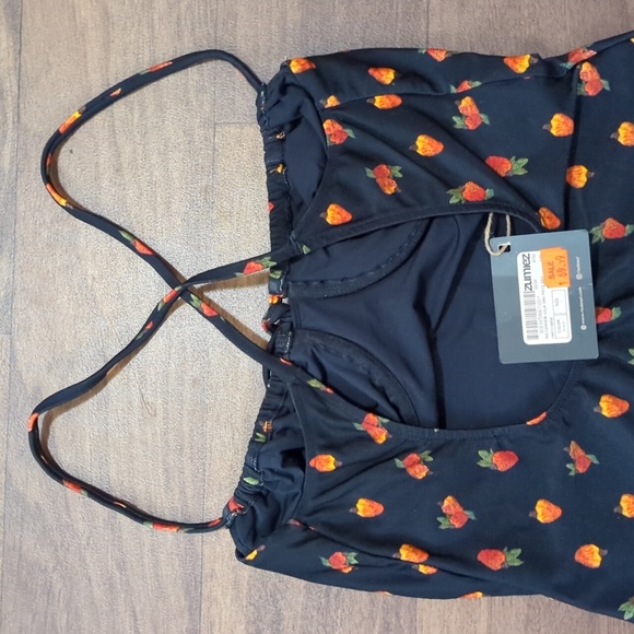 Rio De Sol Cashew Julia One Piece Black Print Swimsuit - Picture 6 of 7